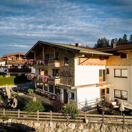 Landhotel Foehrenhof Елмау Екстериор снимка