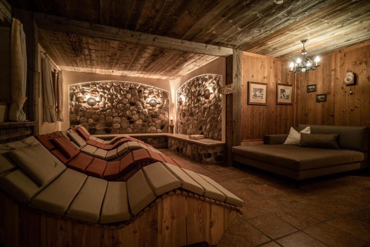 Landhotel Foehrenhof Елмау Екстериор снимка