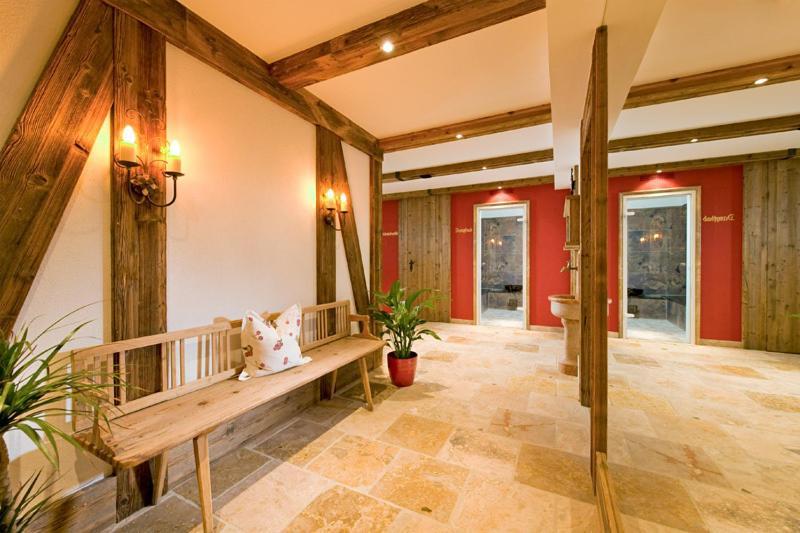 Landhotel Foehrenhof Елмау Екстериор снимка