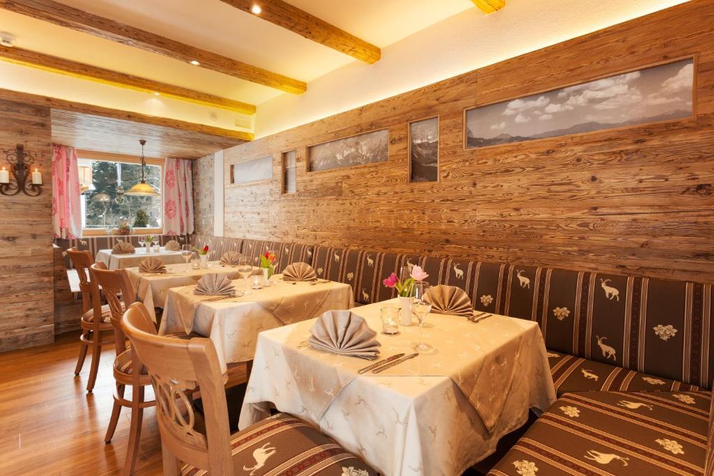 Landhotel Foehrenhof Елмау Екстериор снимка